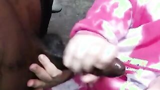 Zsenge zsenge barinő barna fügyit szop