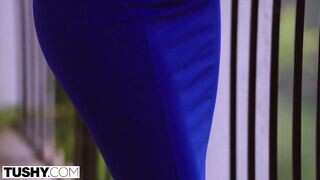 Valentina Nappi két cerkát kap