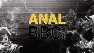 Anna De Ville élvezi a óriási hímvesszőt