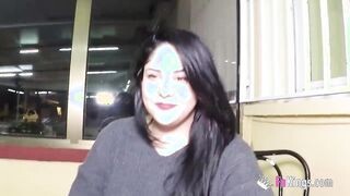 Fiatal fickó és a nimfomán milf