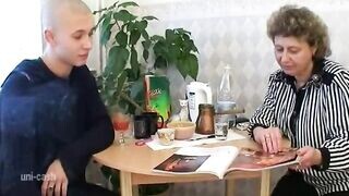 Magányos feleség és a zsenge pasi