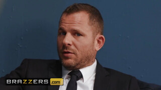 Brazzers - Alison Avery a gigászi keblű milf