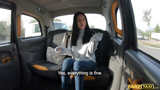 Fake Taxi - Alyssa Bounty ánuszba tolva