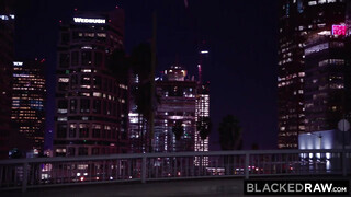 BlackedRaw - Skye Blue édeshármasban kúrel