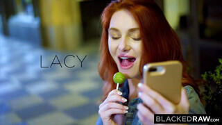 BlackedRaw - Lacy Lennon kedveli a óriási hímtagot
