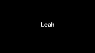 TUSHYRAW - Leah Lee élvezi a segglyukba dugást