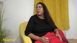 Pufóka asszony új farokra vágyik - Mature.nl