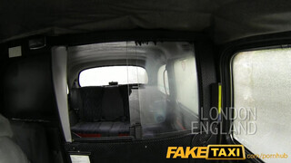 FakeTaxi - Csöcsös anyuci meghágva