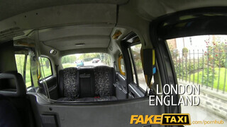 FakeTaxi - Carmel Cox az angol tinédzser szajha