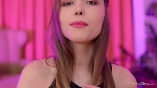 WOWGIRLS - Mila Azul a tökéletes testű fiatal