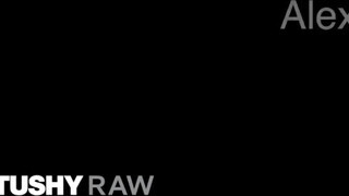 TUSHYRAW - cuki kicsike zsenge fenékbe megbaszva, de nagyon