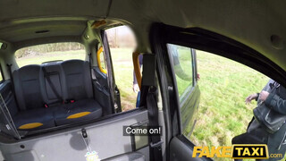 Fake Taxi - Summer Rose kettő farkat kap