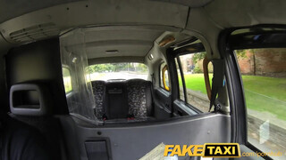 FakeTaxi - Szívdöglesztő lengyel bige meghágva