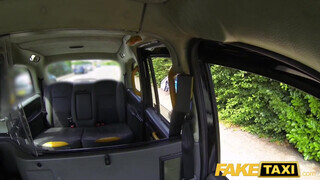 Fake Taxi - Brooke Jameson popó lyukba reszelve