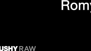 TUSHYRAW - Romy Indy a vadító kolumbiai
