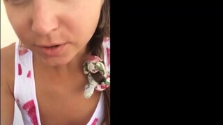 LosConsoladores - Gina Gerson és egy másik pipi