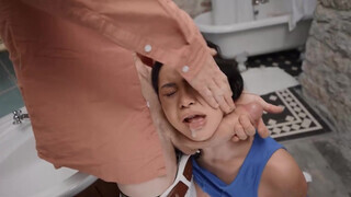 Brazzers - Payton Hall fiatal manus péniszén lovagol