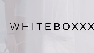 WhiteBoxxx - Silvia Dellai a bombázó cseh csajszi