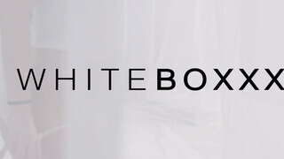 WhiteBoxxx - Jia Lissa és Sabrisse bűbájos orosz csajok egymással foglalkoznak