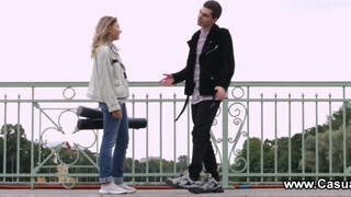 Casual Fiatal Porno - bájos néger szuka és a barátja