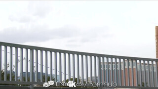 4K HD - Jenna J Ross a sportos zsenge csajszika