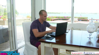Michelle Martinez a cuki argentin fiatal - Naughty America