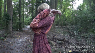 MoxieFilms - Termetes kannás hippi bige