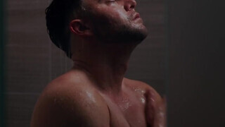 Deeper - Vic a termetes popós milf
