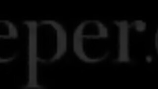 Deeper - Queenie a csábos méretes tőgyes milf