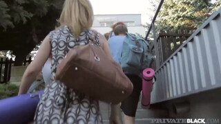 Private Interracial - Luna Rival lyuka megkettyintve