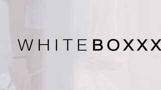 WHITEBOXXX - Adelle Sabelle a vonzó francia lány