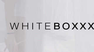 WhiteBoxxx - Charlie Red a méretes keblű cseh fiatal
