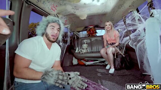 BANGBROS - Britt Blair jól megkettyintve
