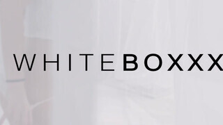 WhiteBoxxx - Leanne Lace a csábító cseh zsenge csajszi