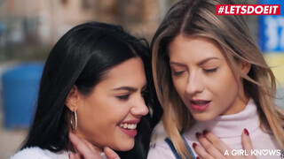Apolonia Lapiedra és Rebecca Volpetti brazil tinédzser erotikus leszbi porno
