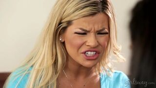 Abby Lee Argentin és Adriana Sephora forró fiatal leszbi játékai