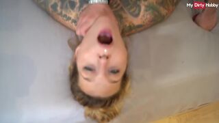 Kíméletlen német amatőr milf orálozza a óriási fasznak