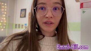 Tinédzser egyetemista gádzsi extrém spriccelése tanárral